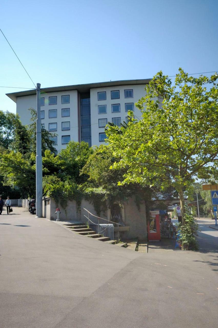 Spacious Studio With Balcony - Vineyard 71 Apartment Zurich Exterior photo